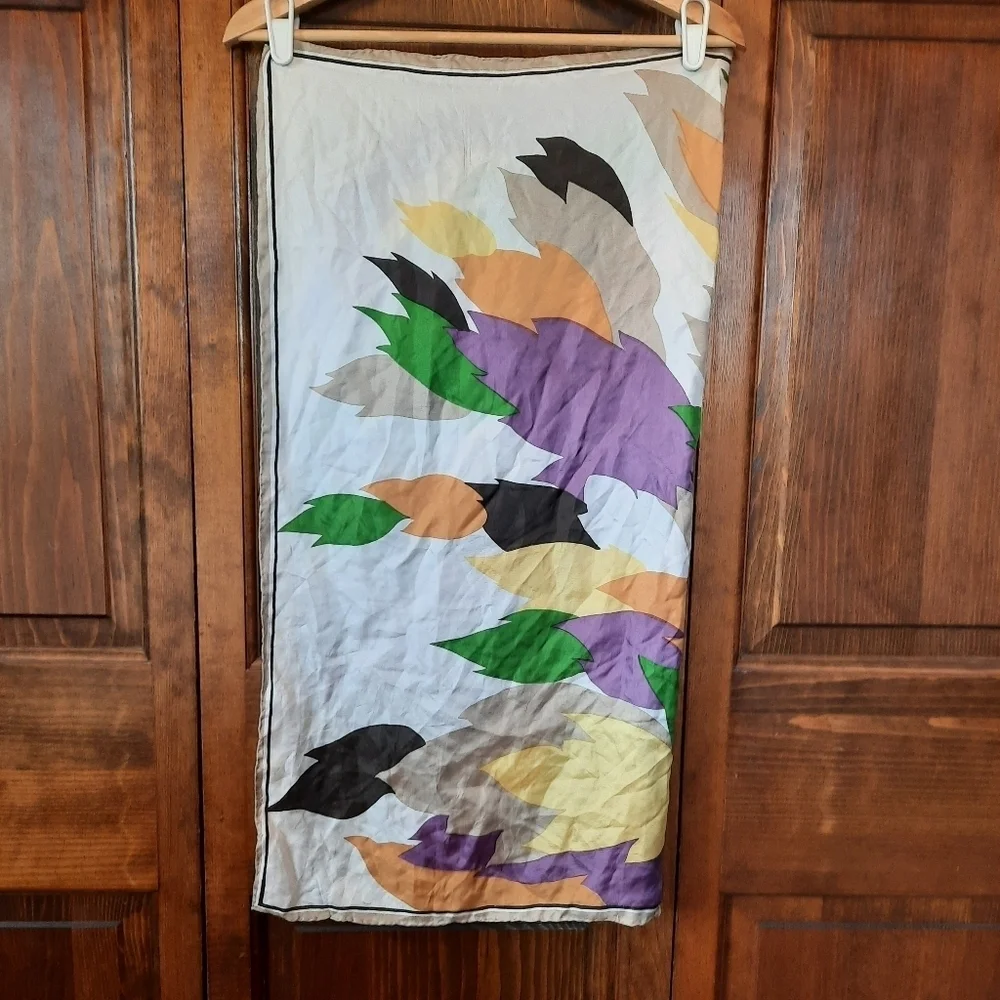 Vintage 100% Silk Hand Rolled Hem Mod Geometric Print Pattern Scarf
